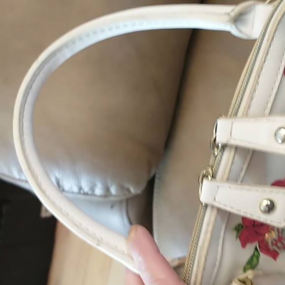 ECU Betsey Johnson Large Rose Crossbody Bag - Picture 11 of 17